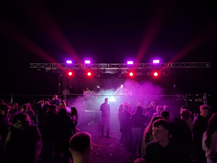 Veranstaltungstechnik im Einsatz – Tsunami Events
